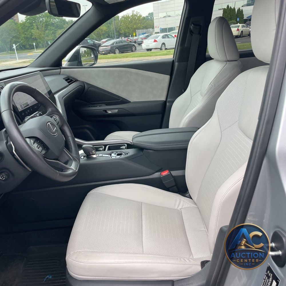 2024 Lexus TX 350 Premium