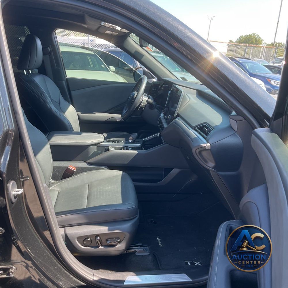 2024 Lexus TX 350 Premium