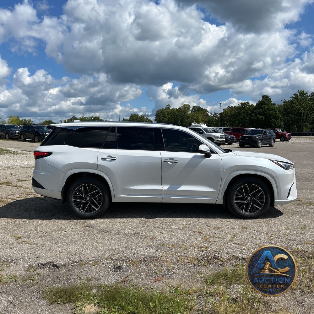 2024 Lexus TX-Series TX350 Premium