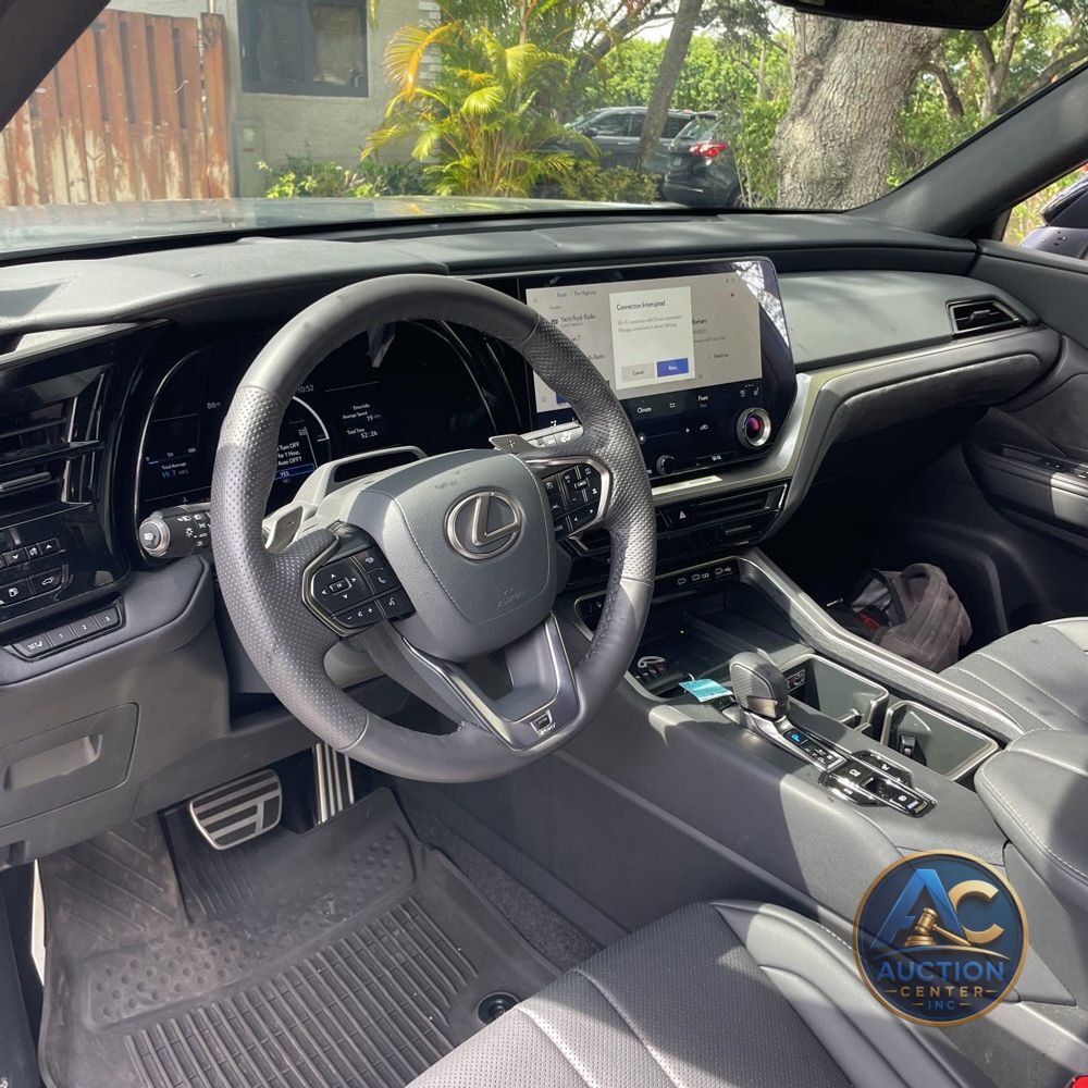 2025 Lexus TX 500h F SPORT Performance Premium