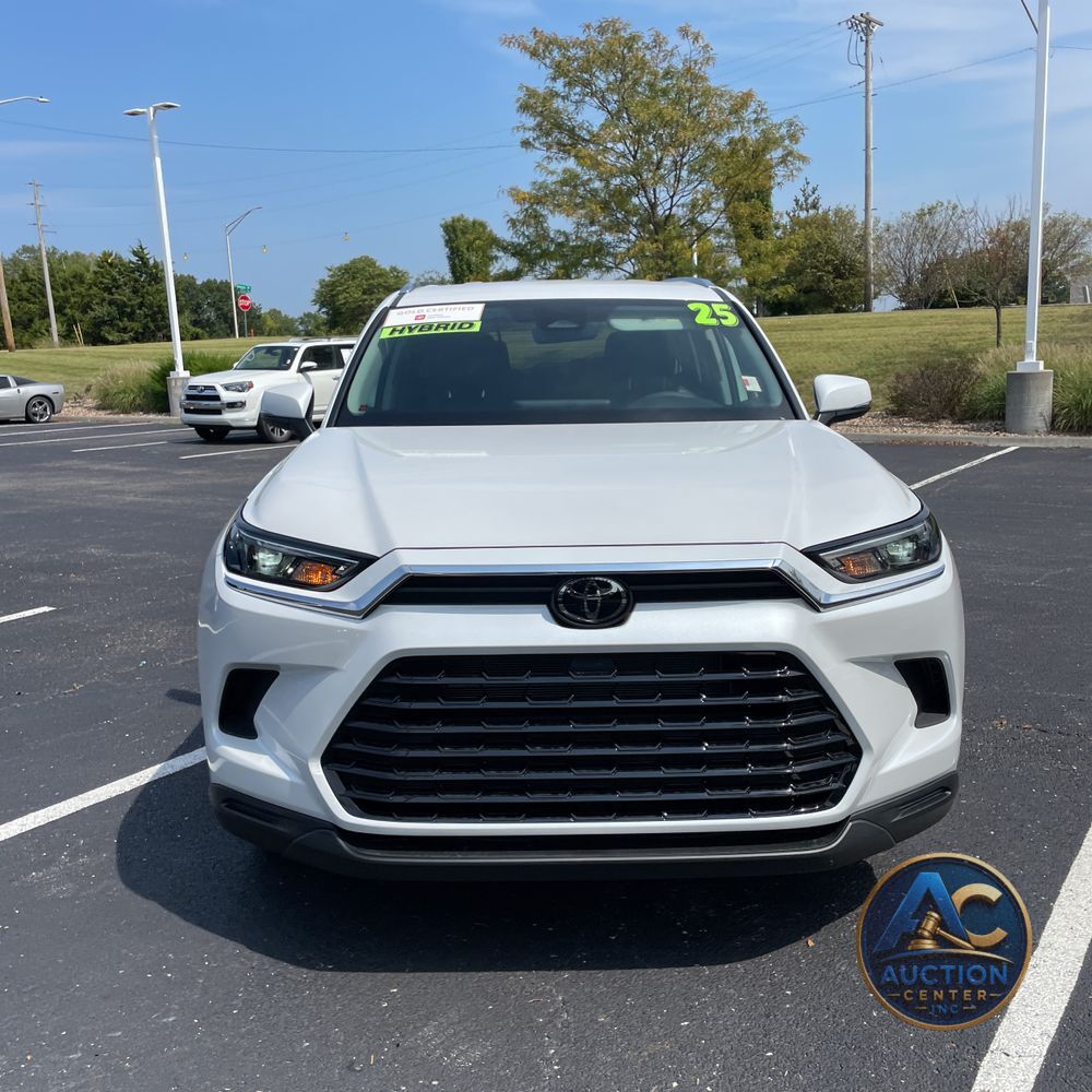 2025 Toyota Grand Highlander Hybrid XLE