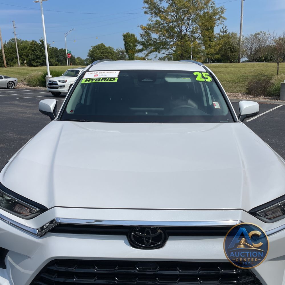 2025 Toyota Grand Highlander Hybrid XLE