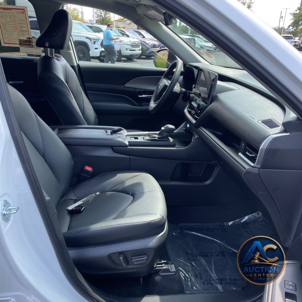 2025 Toyota Grand Highlander Hybrid XLE