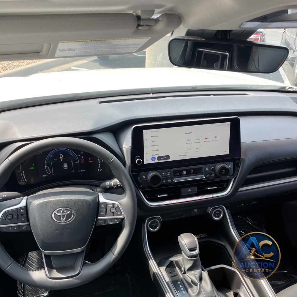 2025 Toyota Grand Highlander Hybrid XLE