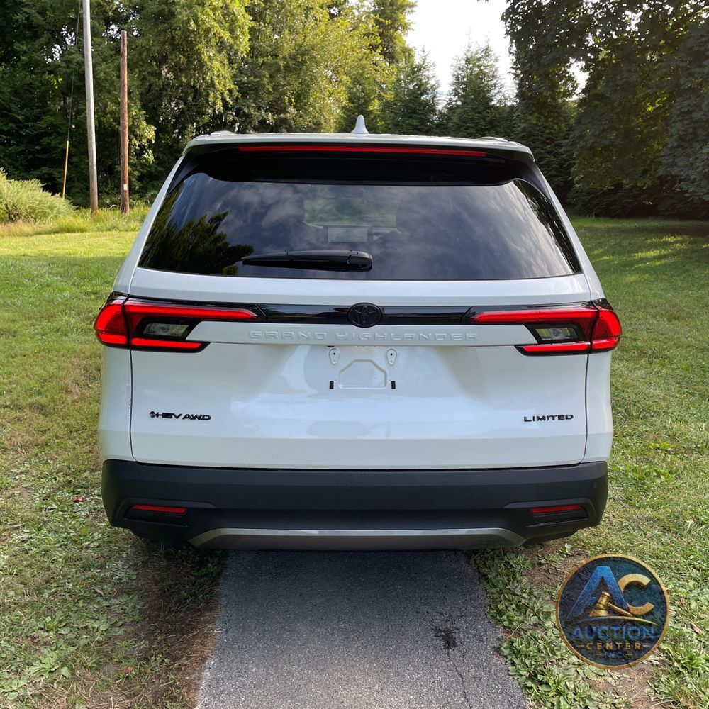 2024 Toyota Grand Highlander Hybrid Limited