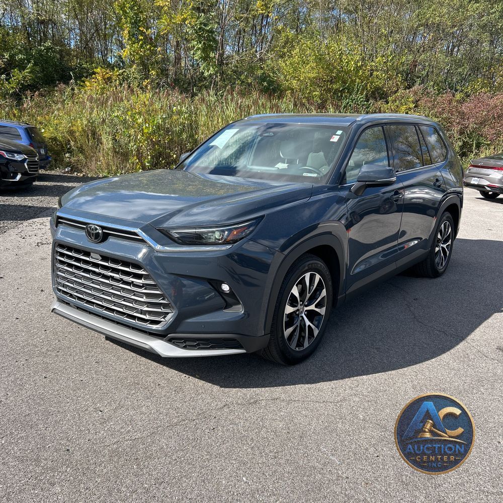 2024 Toyota Grand Highlander Hybrid MAX Limited