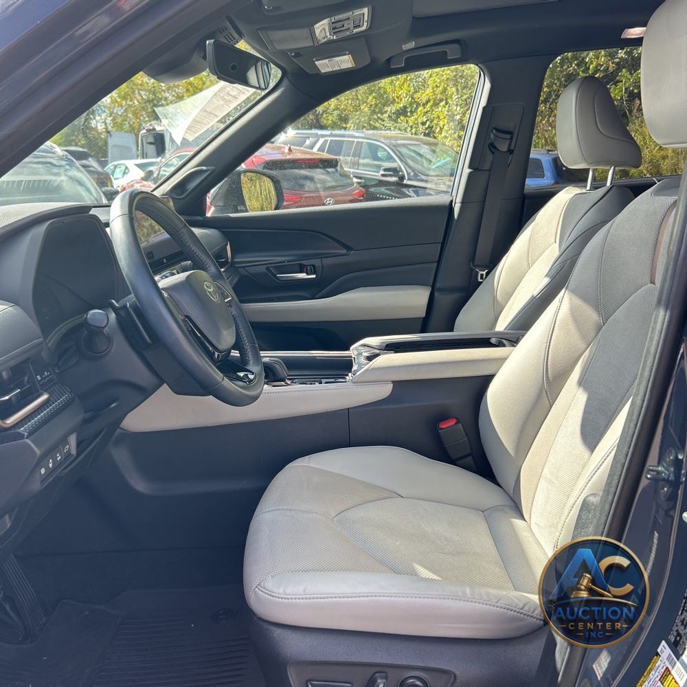 2024 Toyota Grand Highlander Hybrid MAX Limited