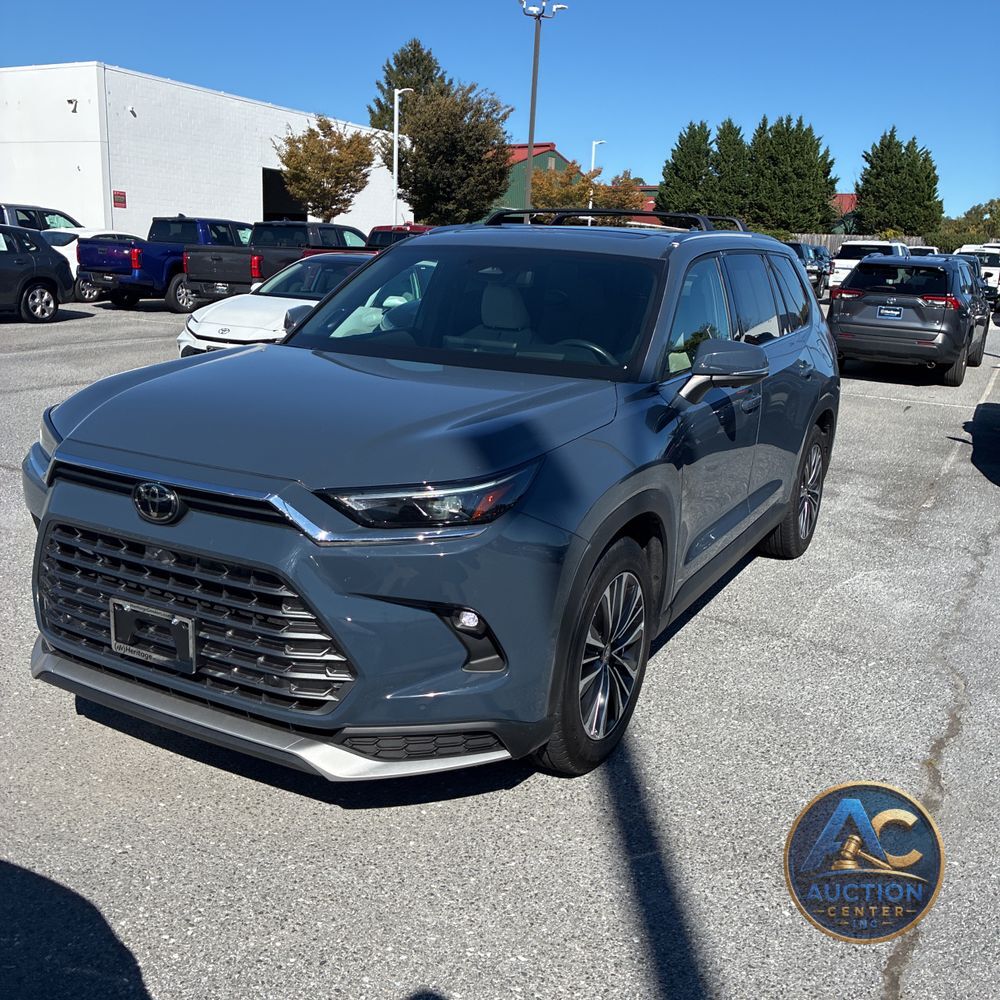 2024 Toyota Grand Highlander Hybrid MAX Platinum