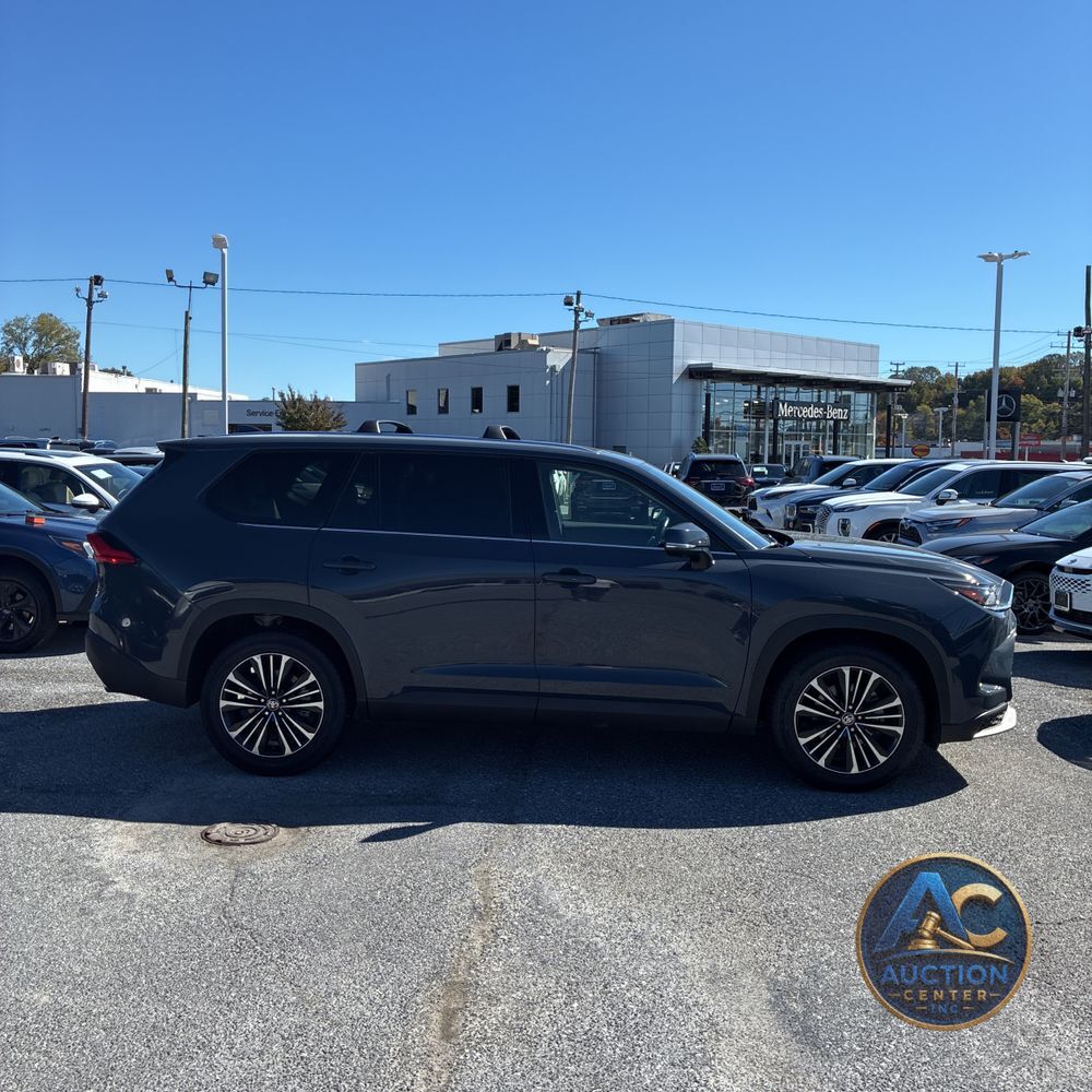 2024 Toyota Grand Highlander Hybrid MAX Platinum