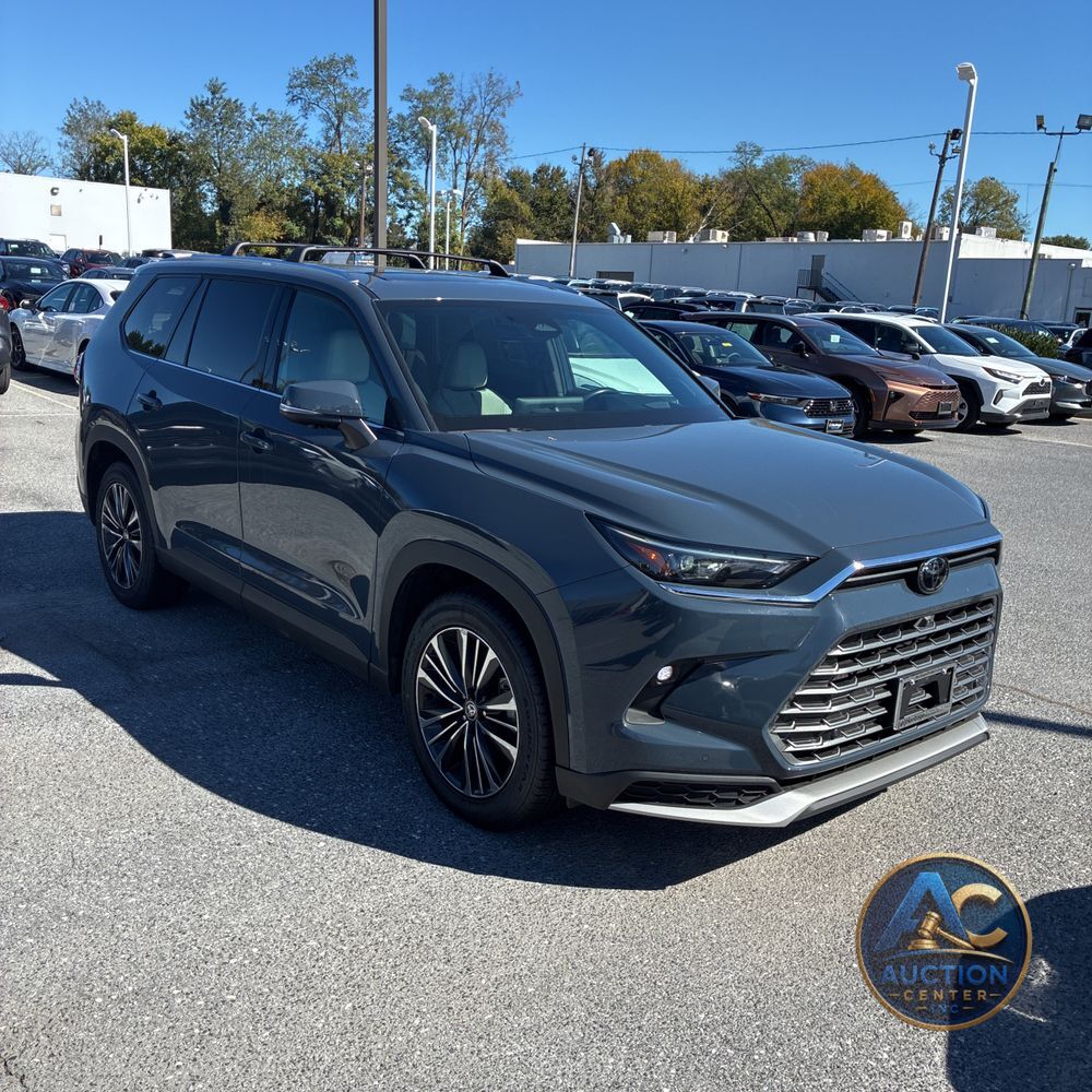 2024 Toyota Grand Highlander Hybrid MAX Platinum