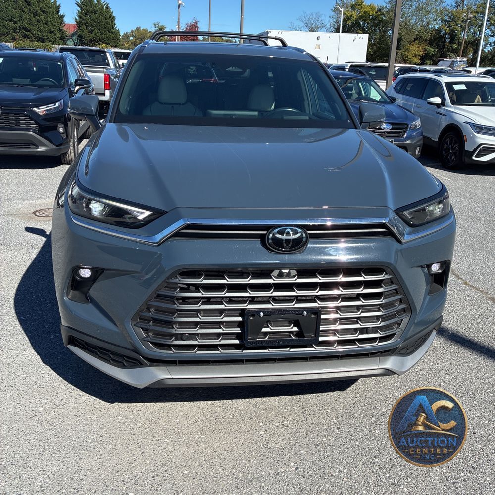 2024 Toyota Grand Highlander Hybrid MAX Platinum