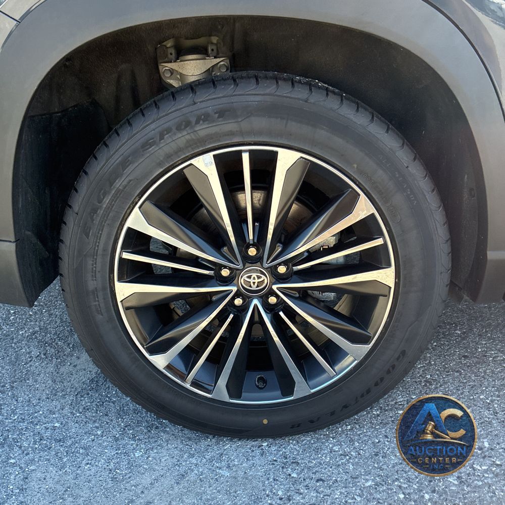 2024 Toyota Grand Highlander Hybrid MAX Platinum