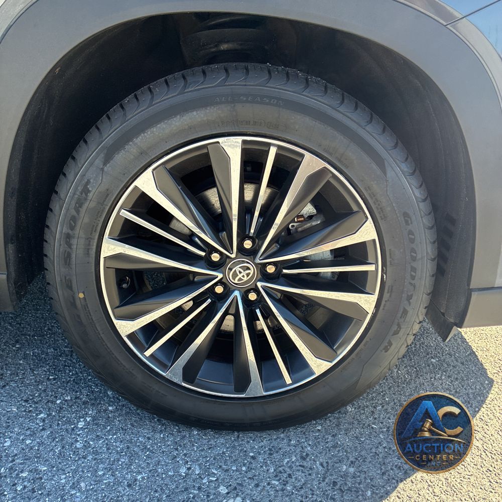 2024 Toyota Grand Highlander Hybrid MAX Platinum