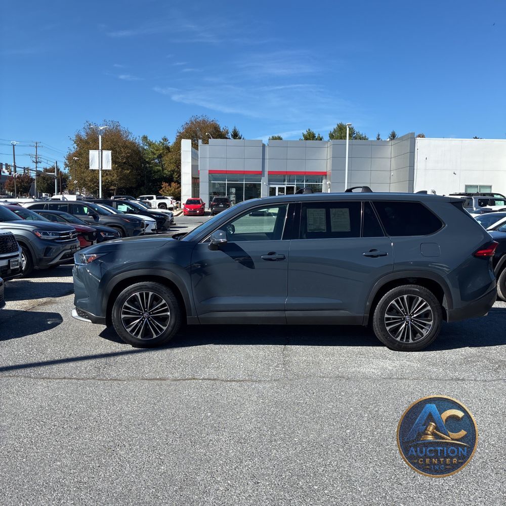 2024 Toyota Grand Highlander Hybrid MAX Platinum