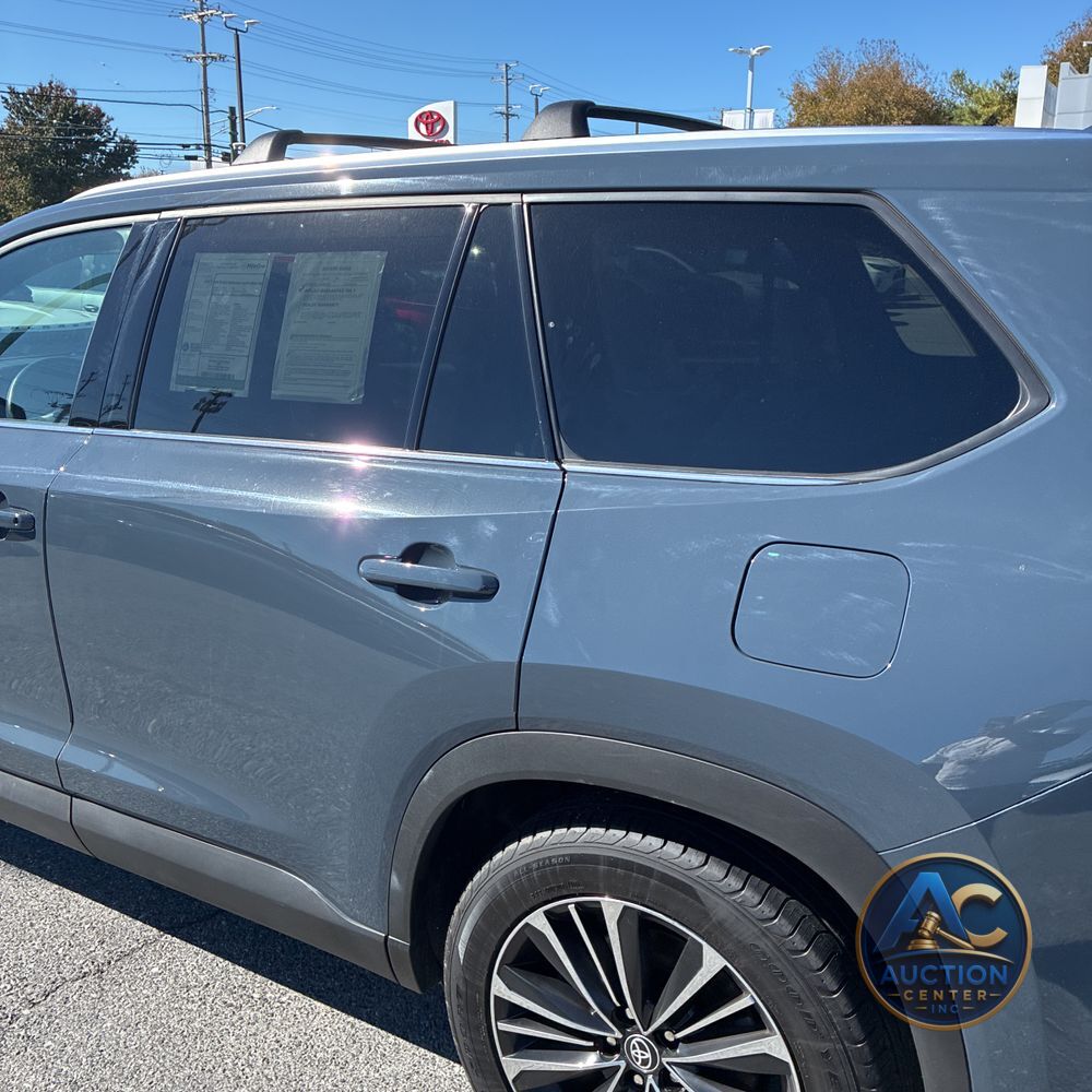 2024 Toyota Grand Highlander Hybrid MAX Platinum