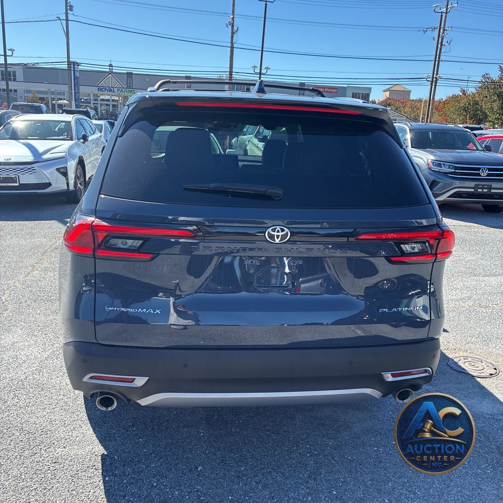 2024 Toyota Grand Highlander Hybrid MAX Platinum