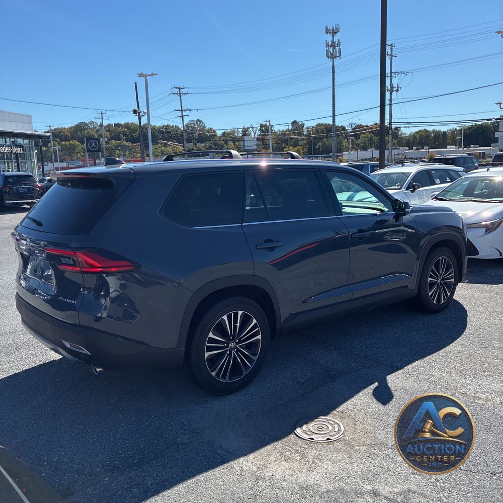 2024 Toyota Grand Highlander Hybrid MAX Platinum