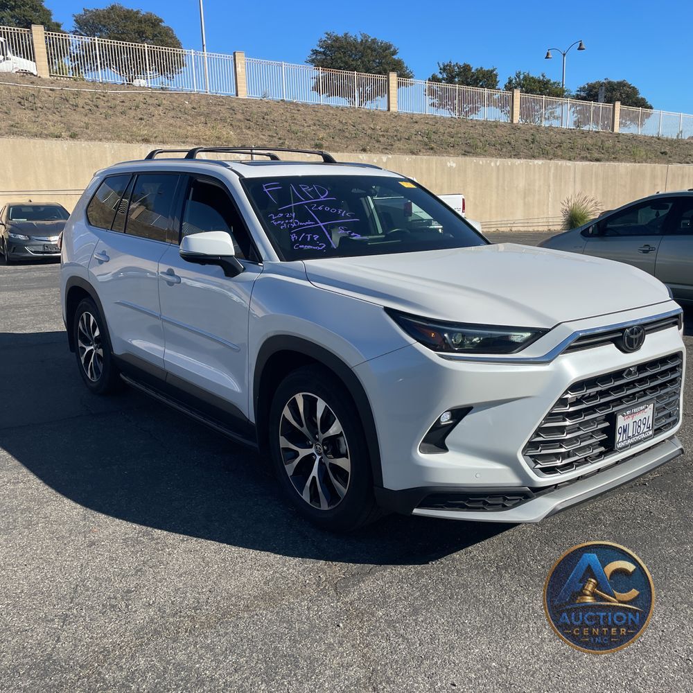 2024 Toyota Grand Highlander Hybrid MAX Limited
