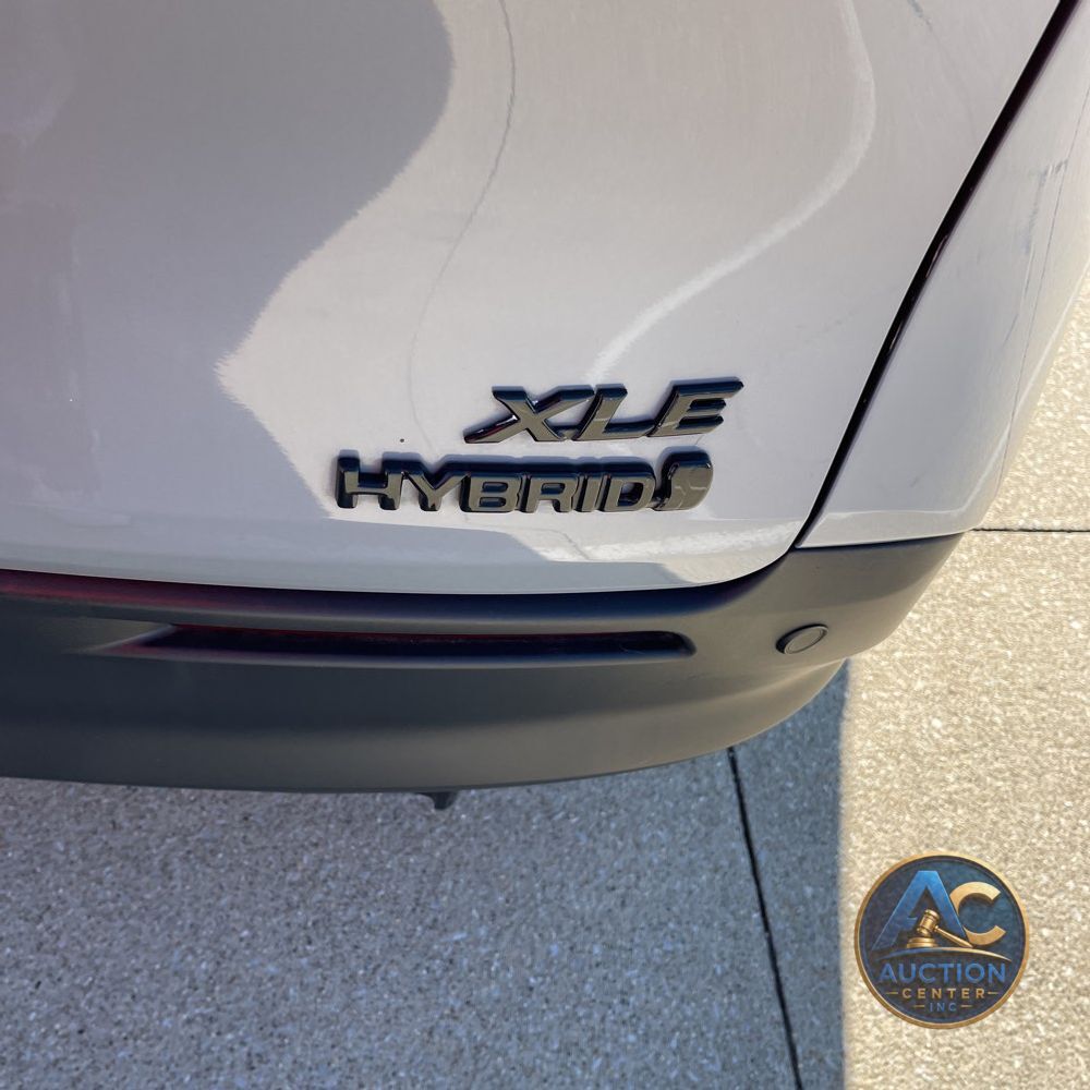2023 Toyota Sienna Woodland Edition