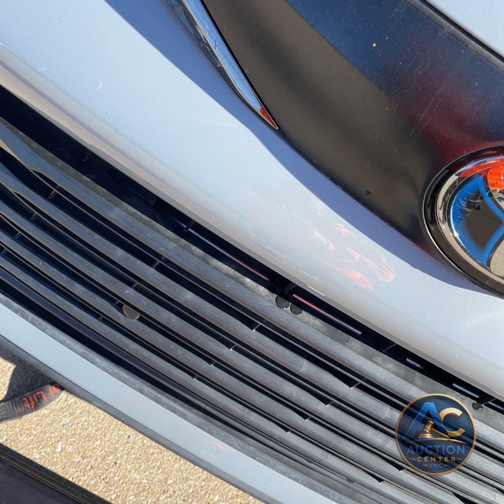 2023 Toyota Sienna Woodland Edition
