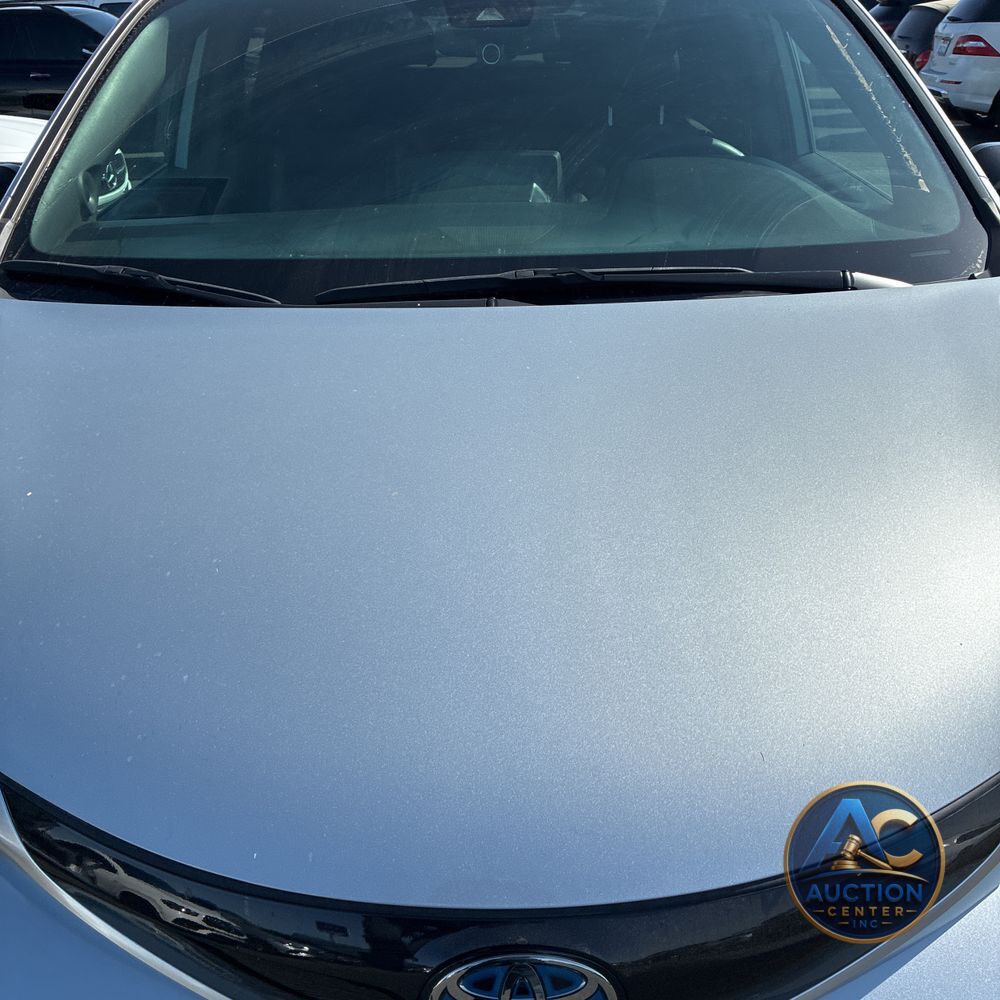 2024 Toyota Sienna XSE 7-Passenger