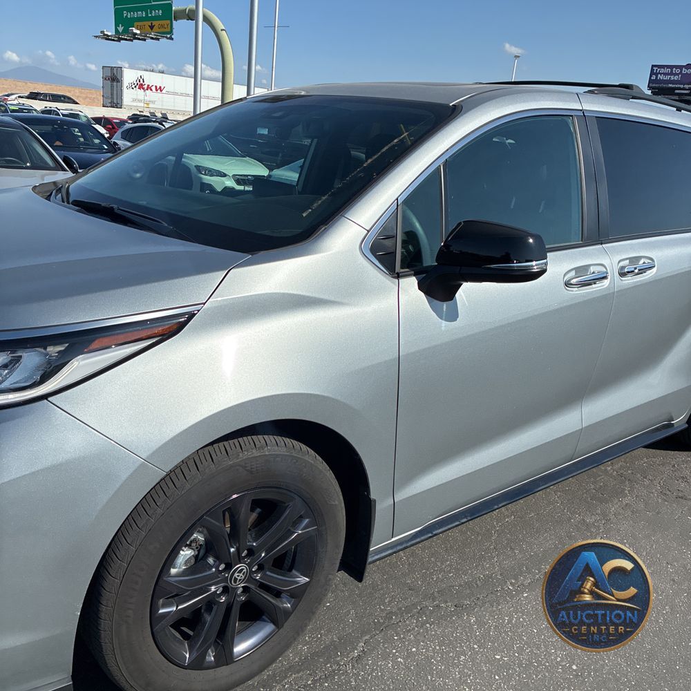 2024 Toyota Sienna XSE 7-Passenger