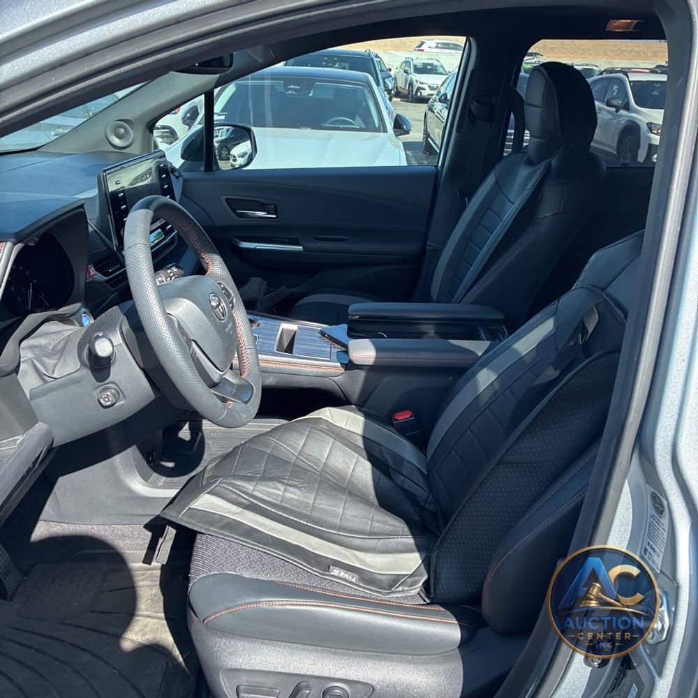 2024 Toyota Sienna XSE 7-Passenger
