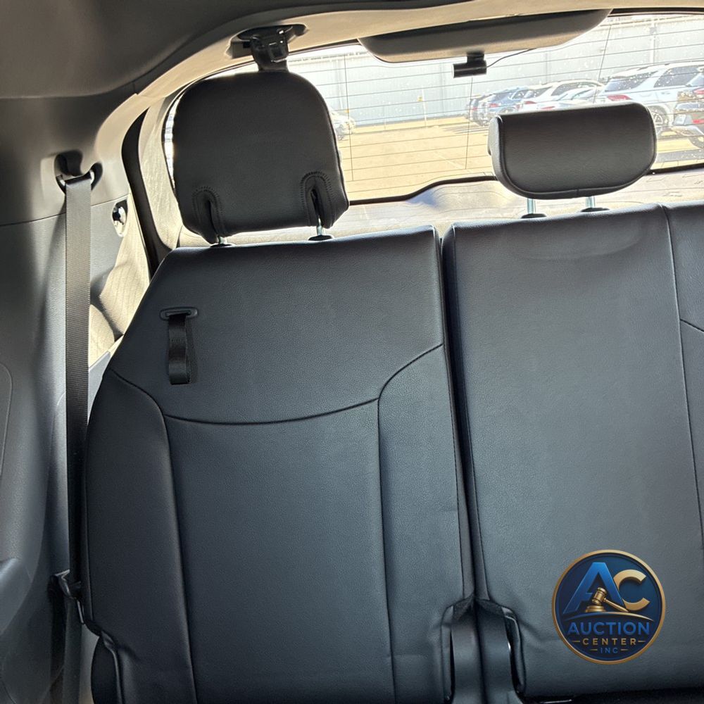 2024 Toyota Sienna XSE 7-Passenger