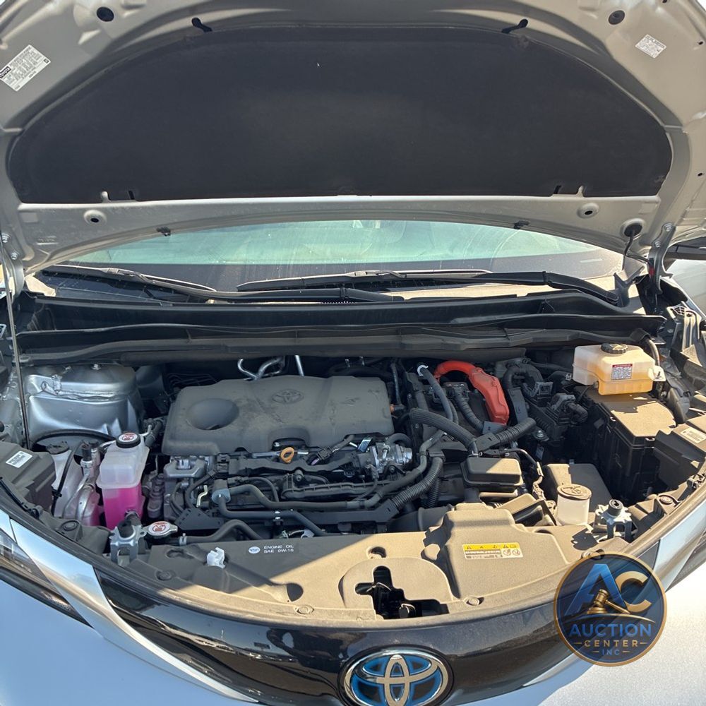 2024 Toyota Sienna XSE 7-Passenger