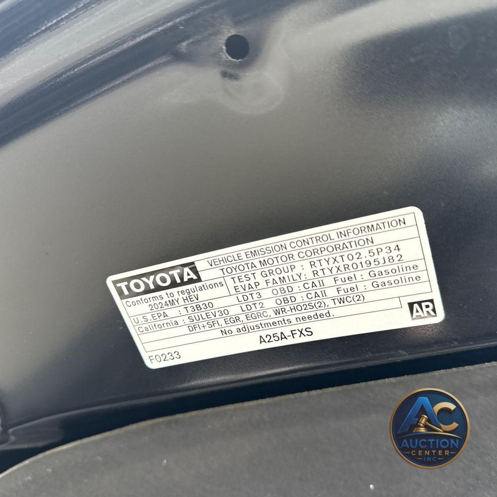 2024 Toyota Sienna XSE 7-Passenger