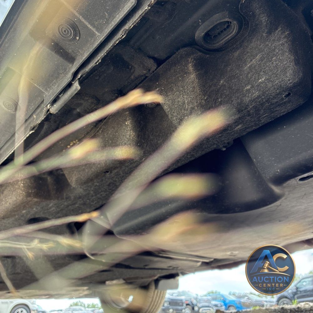 2023 Toyota Highlander Hybrid Platinum
