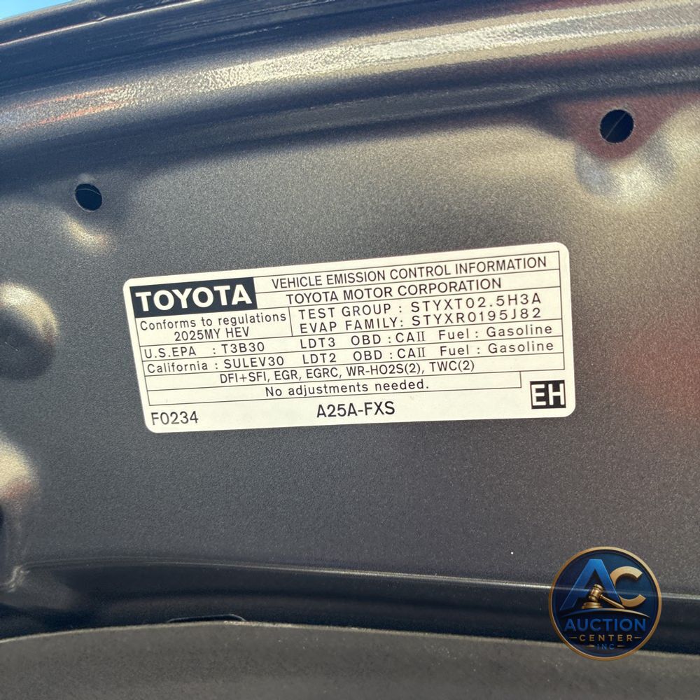 2025 Toyota Sienna Platinum 7-Passenger