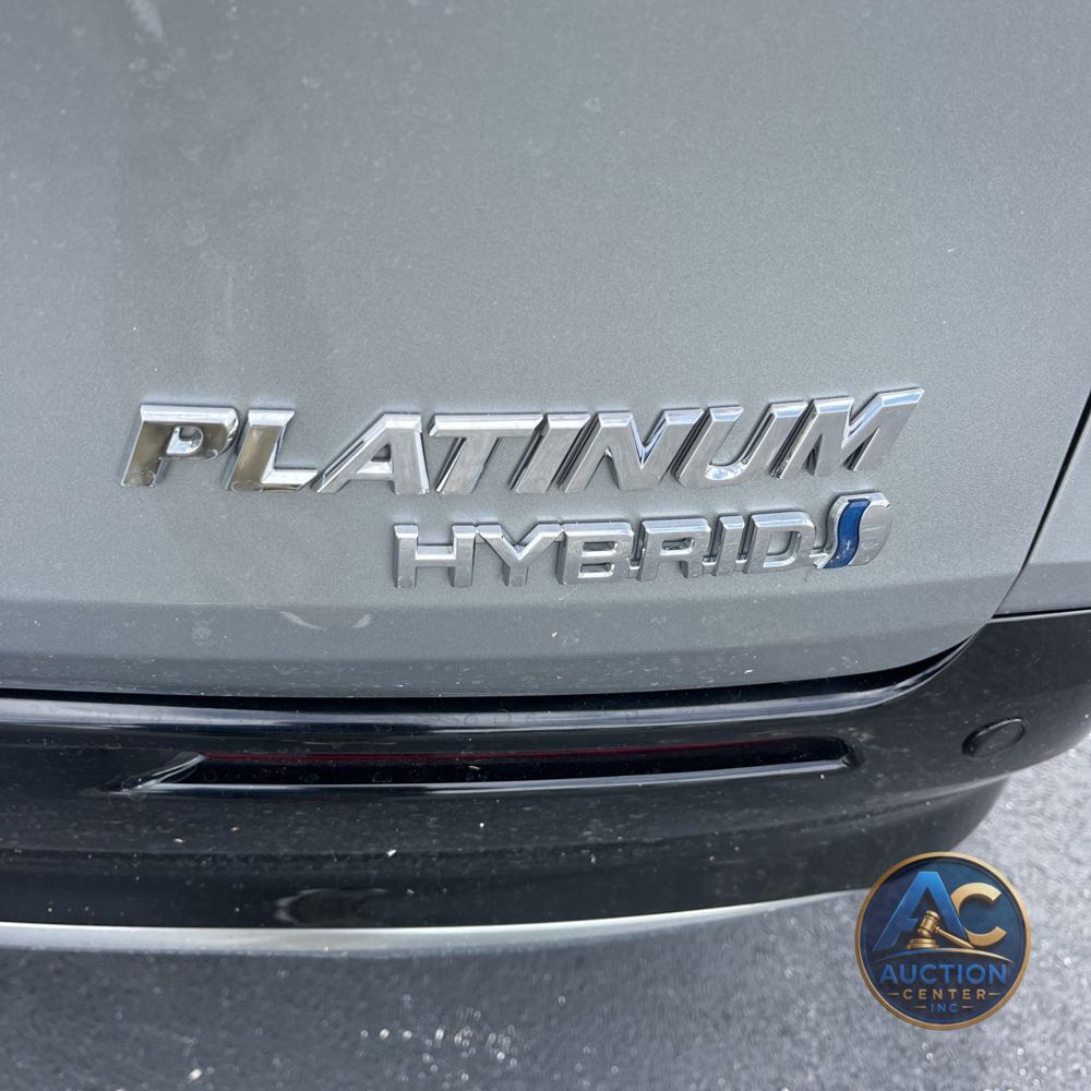 2024 Toyota Sienna Platinum 7-Passenger