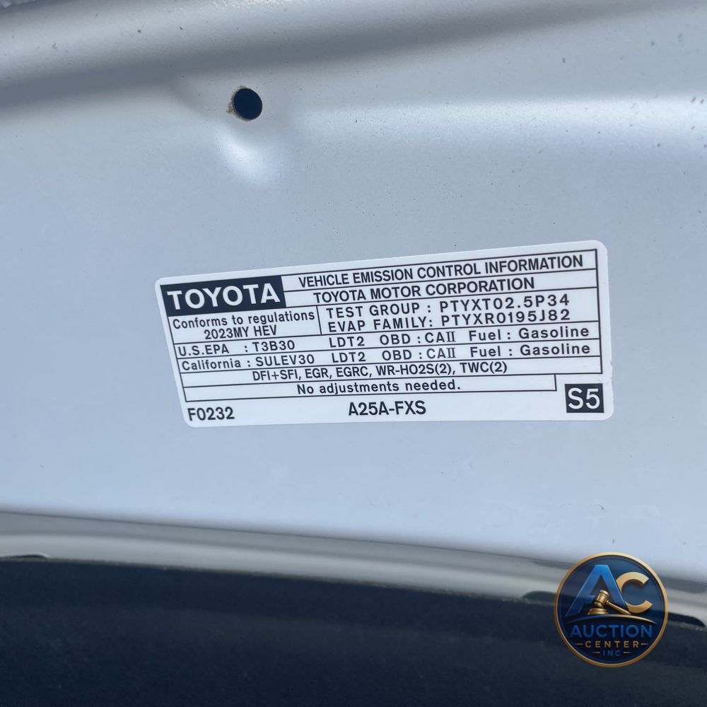 2023 Toyota Sienna Platinum 7-Passenger