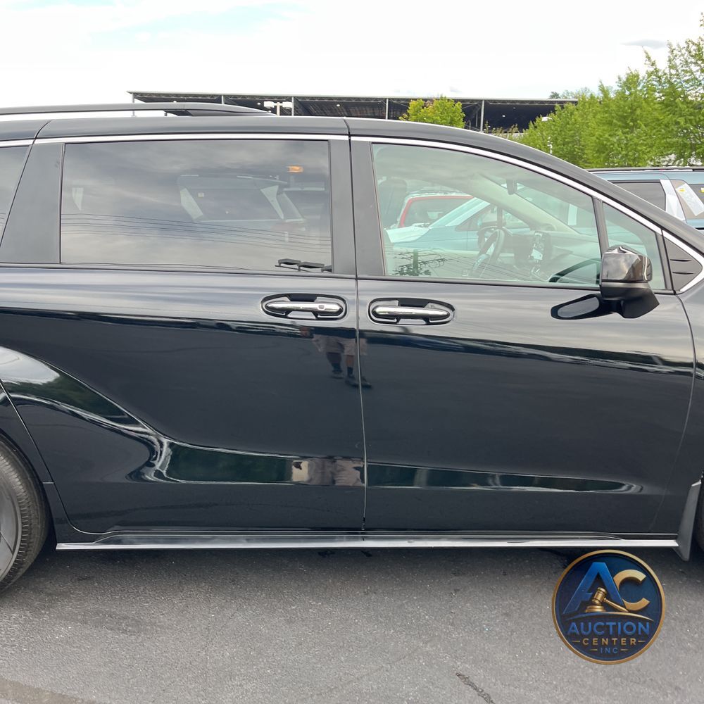 2023 Toyota Sienna XLE 7-Passenger