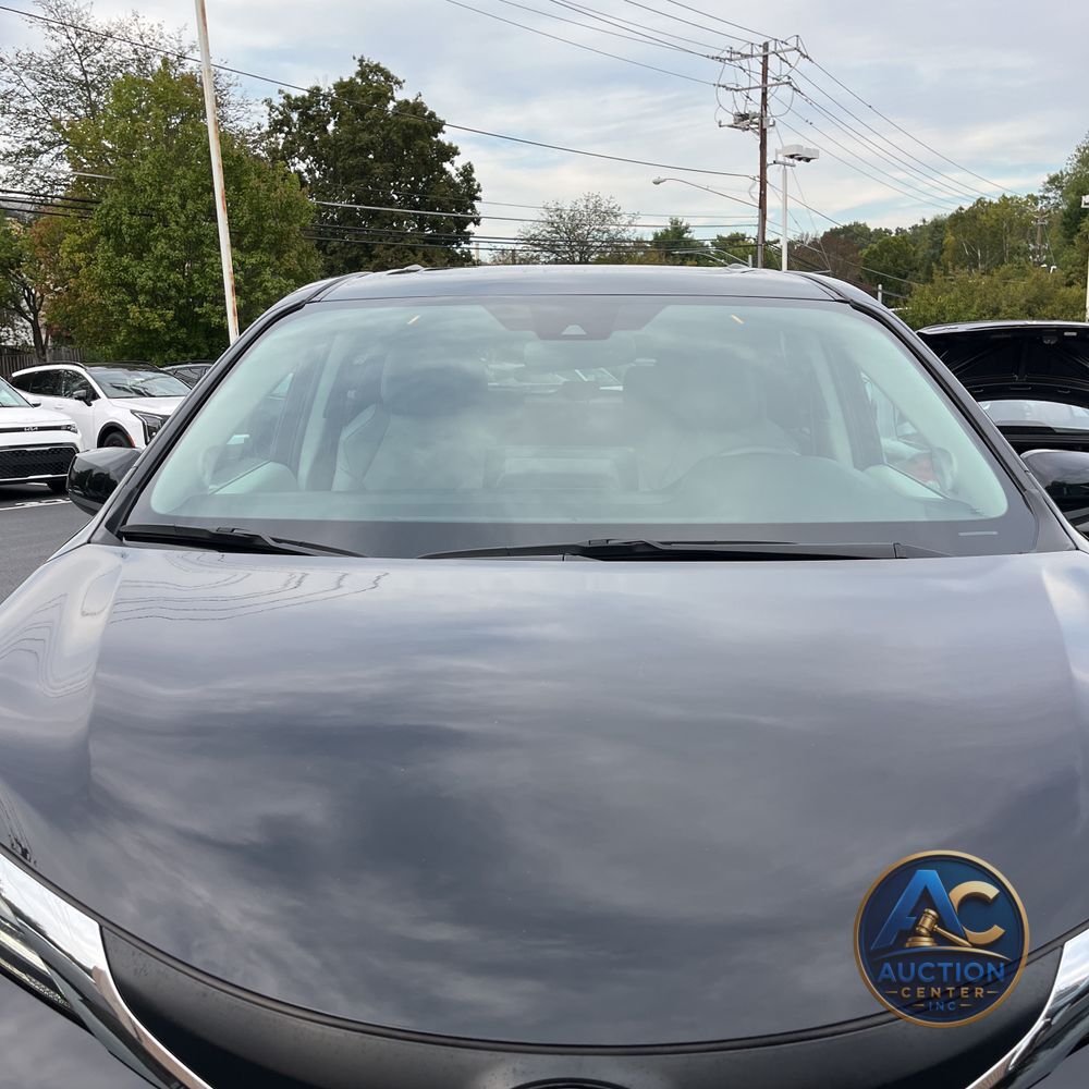 2023 Toyota Sienna XLE 7-Passenger