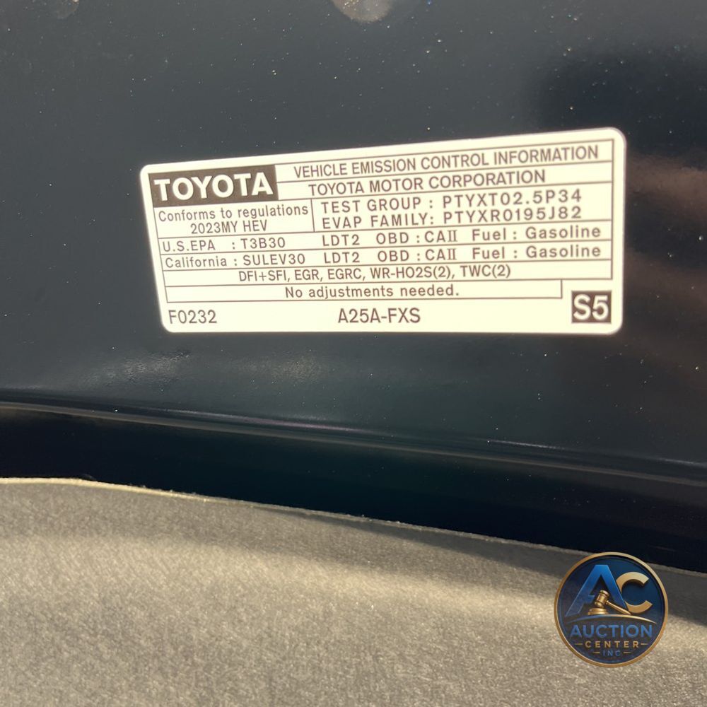 2023 Toyota Sienna XLE 7-Passenger