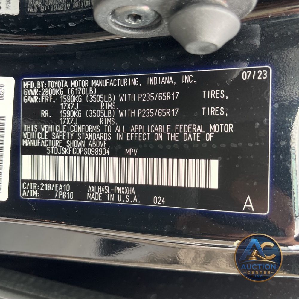 2023 Toyota Sienna XLE 7-Passenger