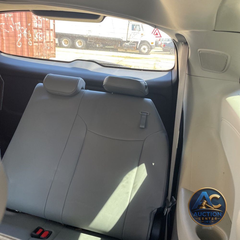 2024 Toyota Sienna XLE 7-Passenger