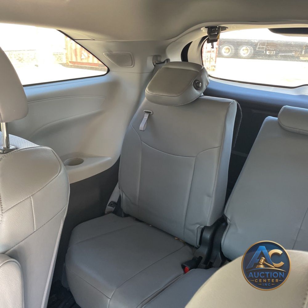 2024 Toyota Sienna XLE 7-Passenger