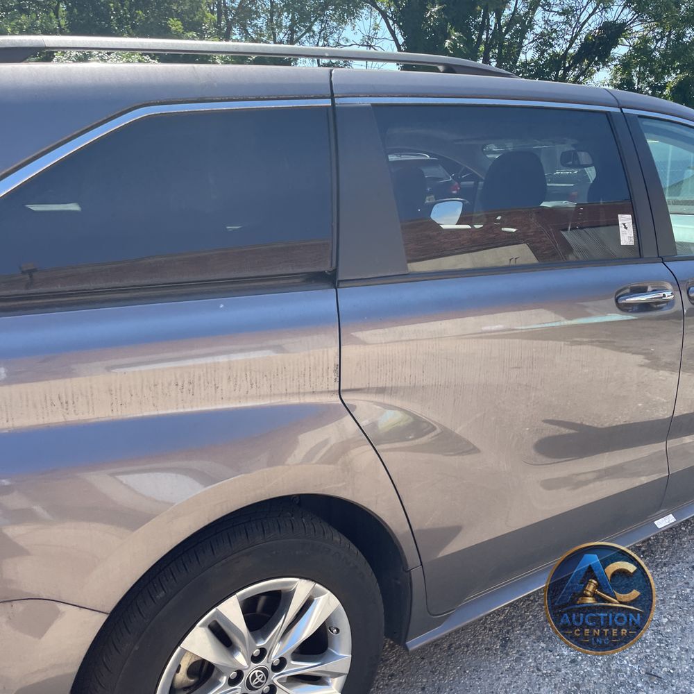2024 Toyota Sienna XLE 7-Passenger
