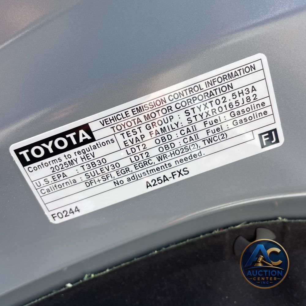 2025 Toyota Highlander Hybrid XLE Nightshade