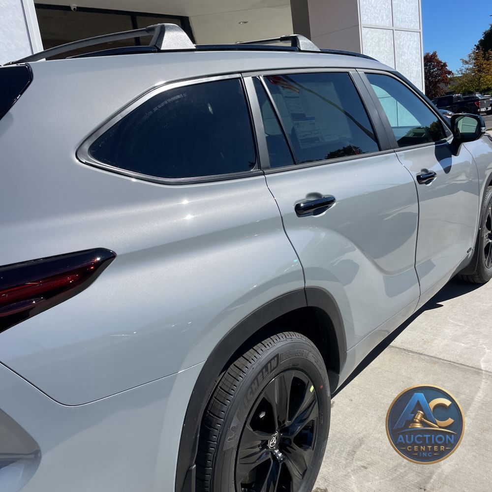 2025 Toyota Highlander Hybrid XLE Nightshade
