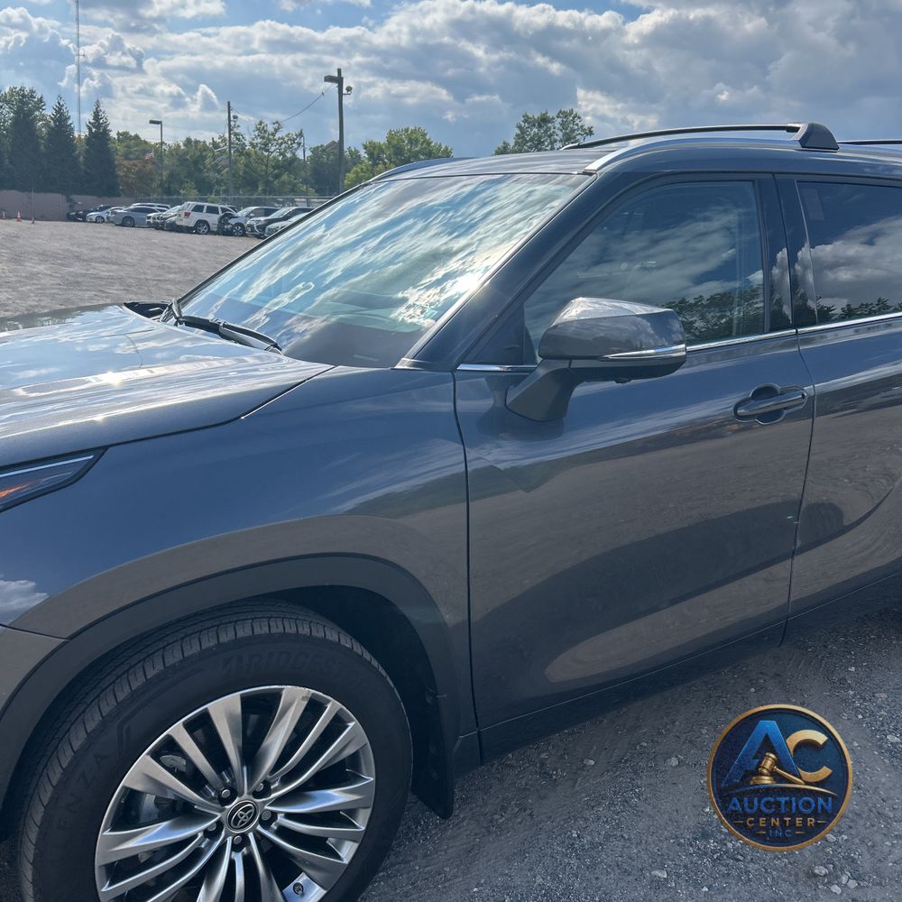 2024 Toyota Highlander Platinum