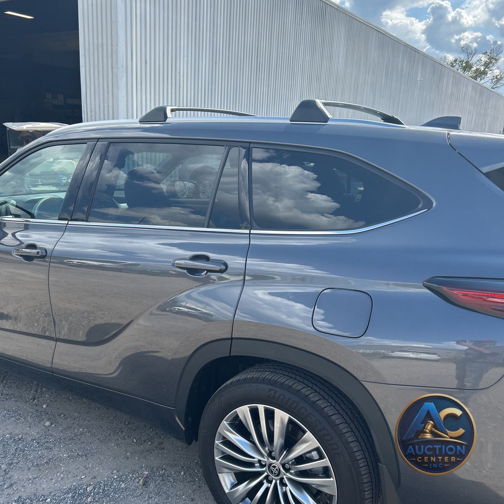 2024 Toyota Highlander Platinum