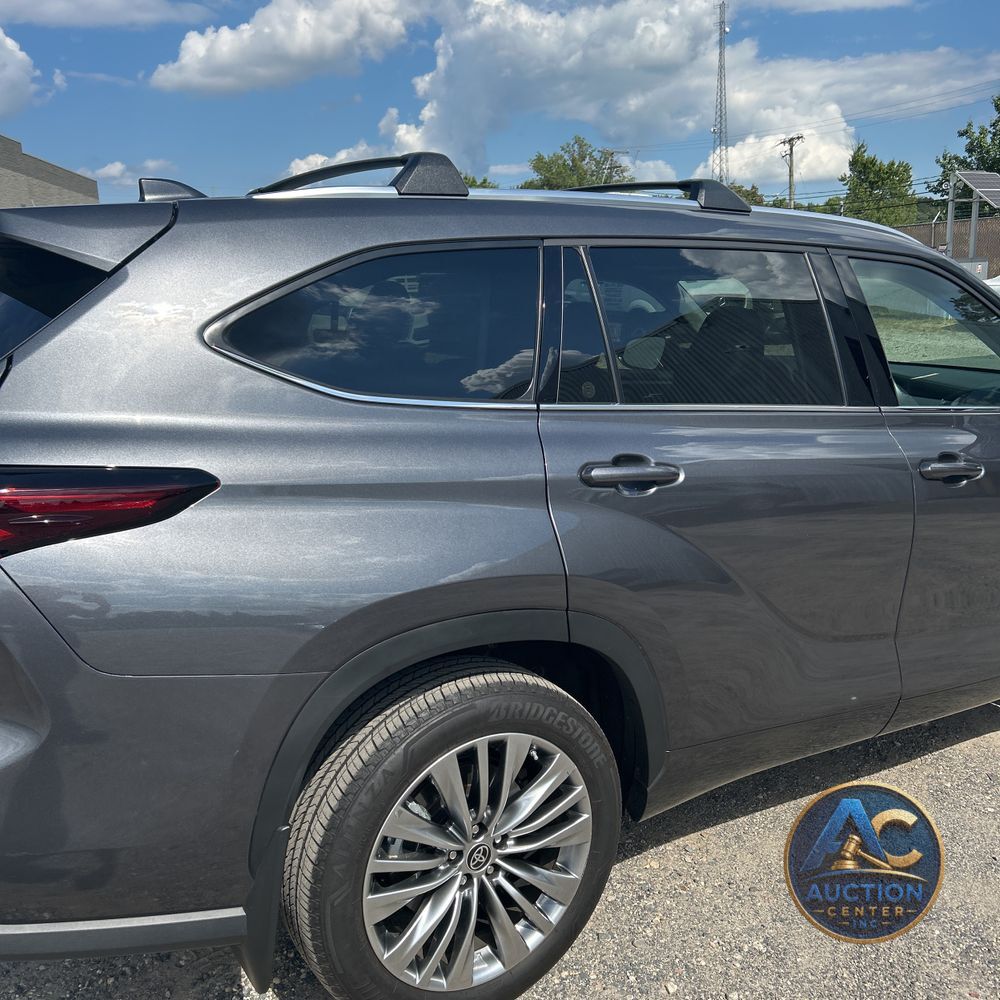 2024 Toyota Highlander Platinum