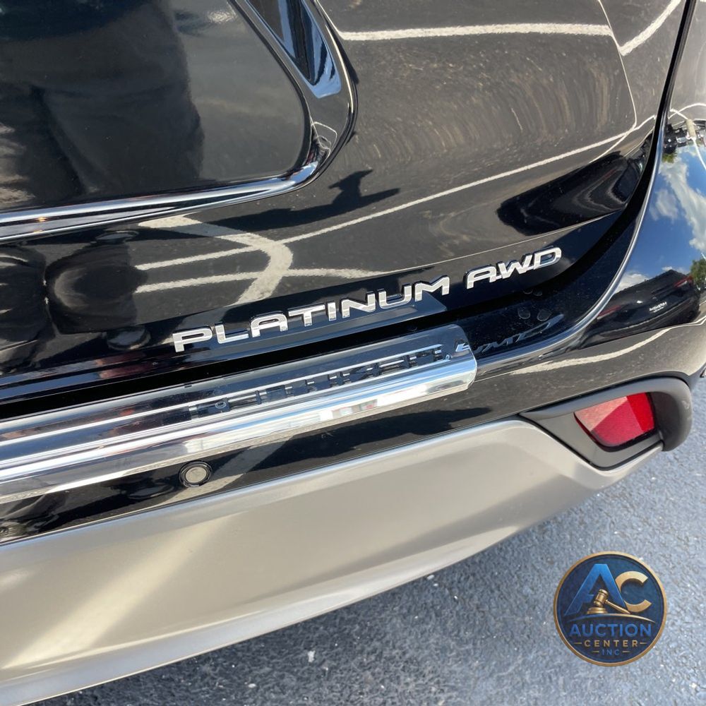 2025 Toyota Highlander Platinum