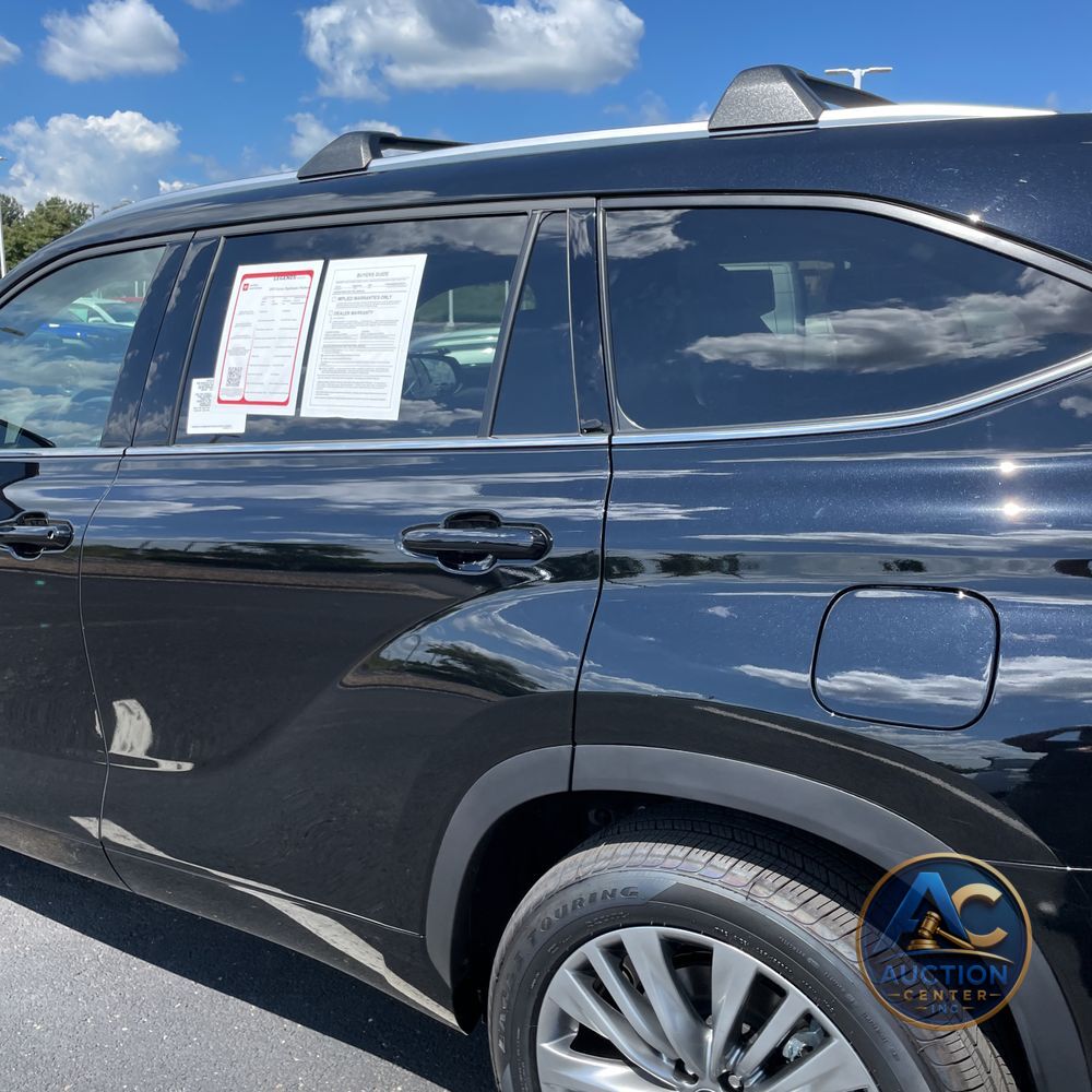 2025 Toyota Highlander Platinum