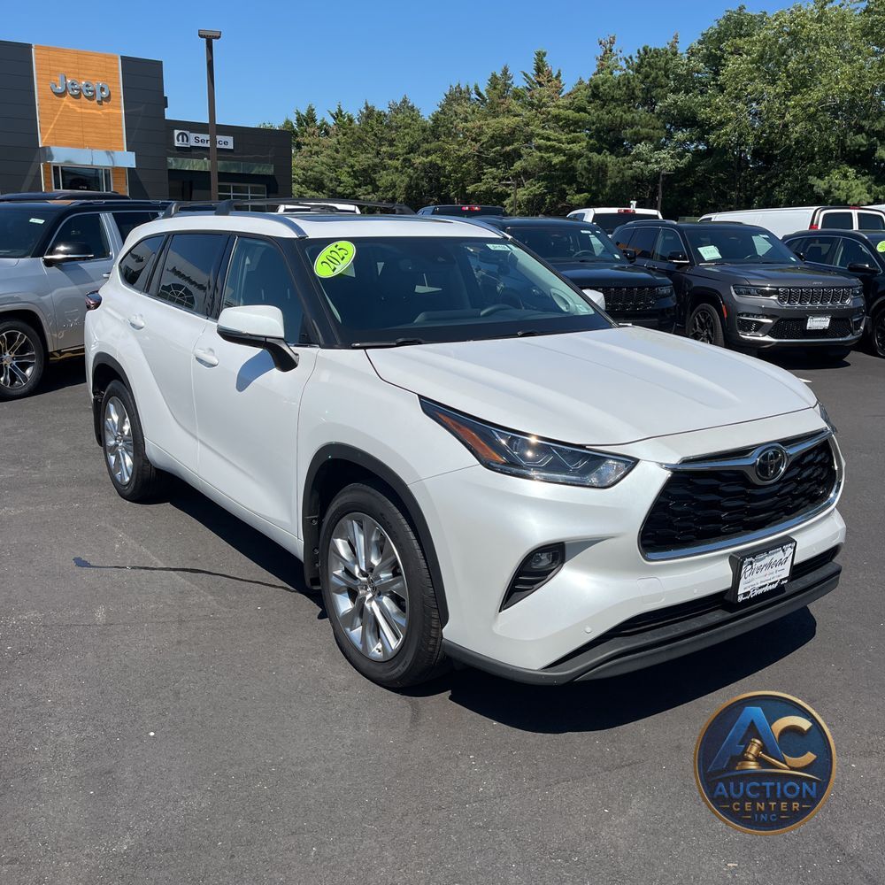 2025 Toyota Highlander Limited