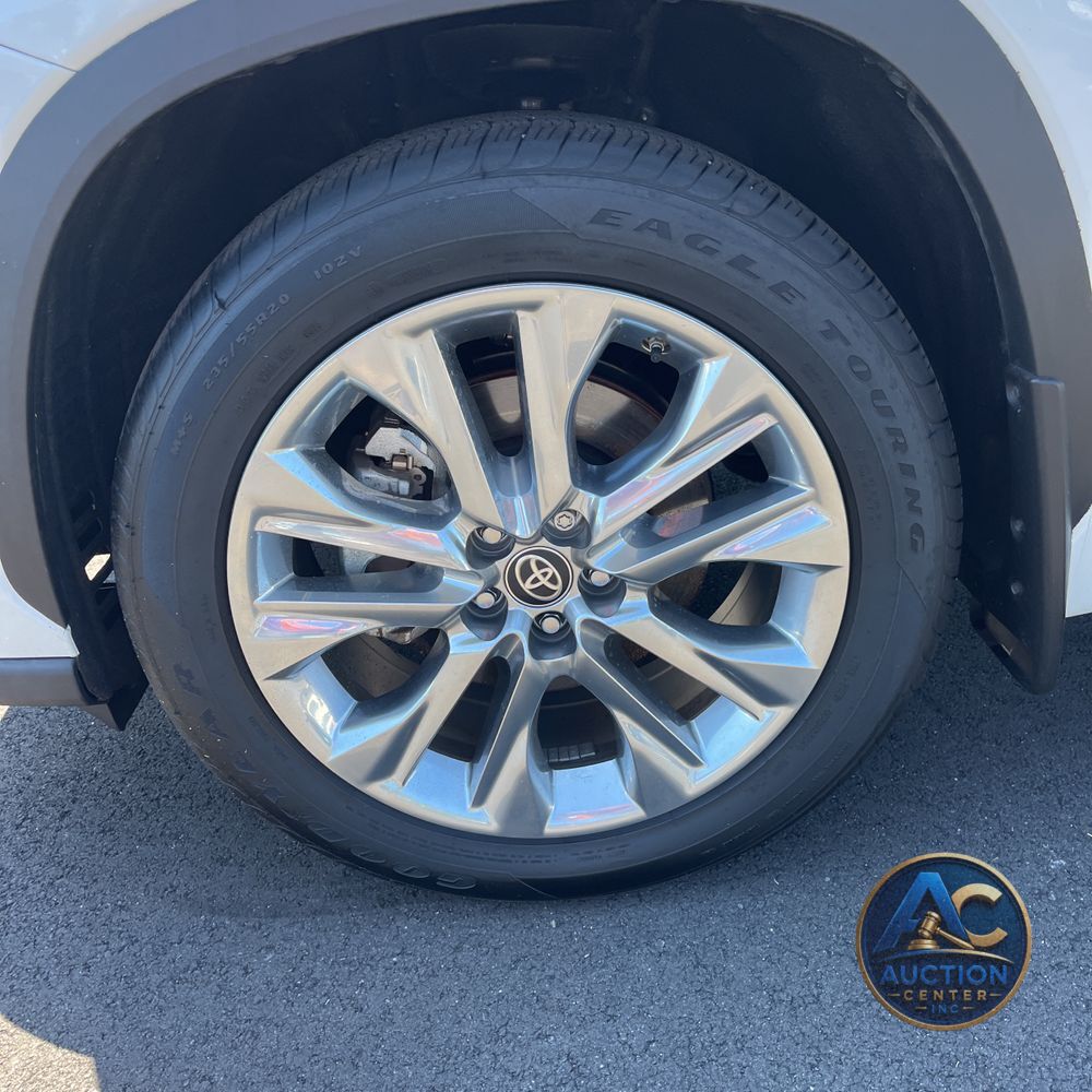2025 Toyota Highlander Limited